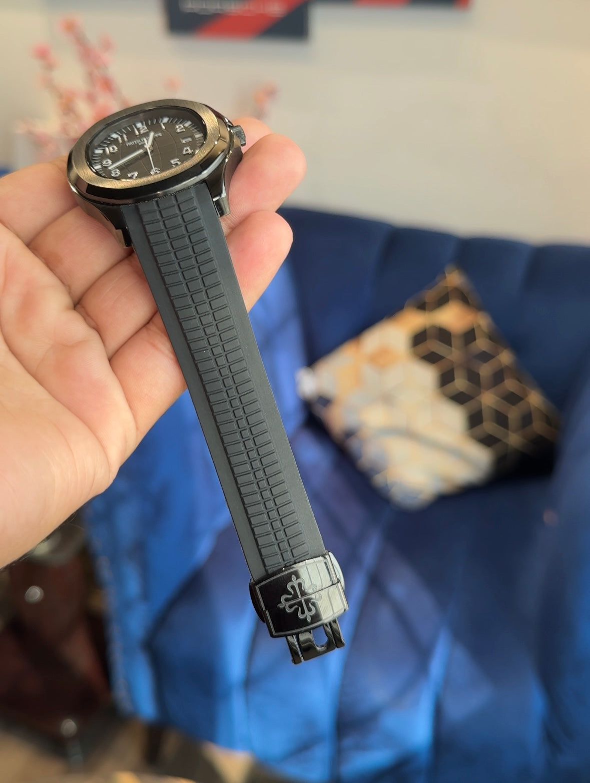 Aquanaut auto all black