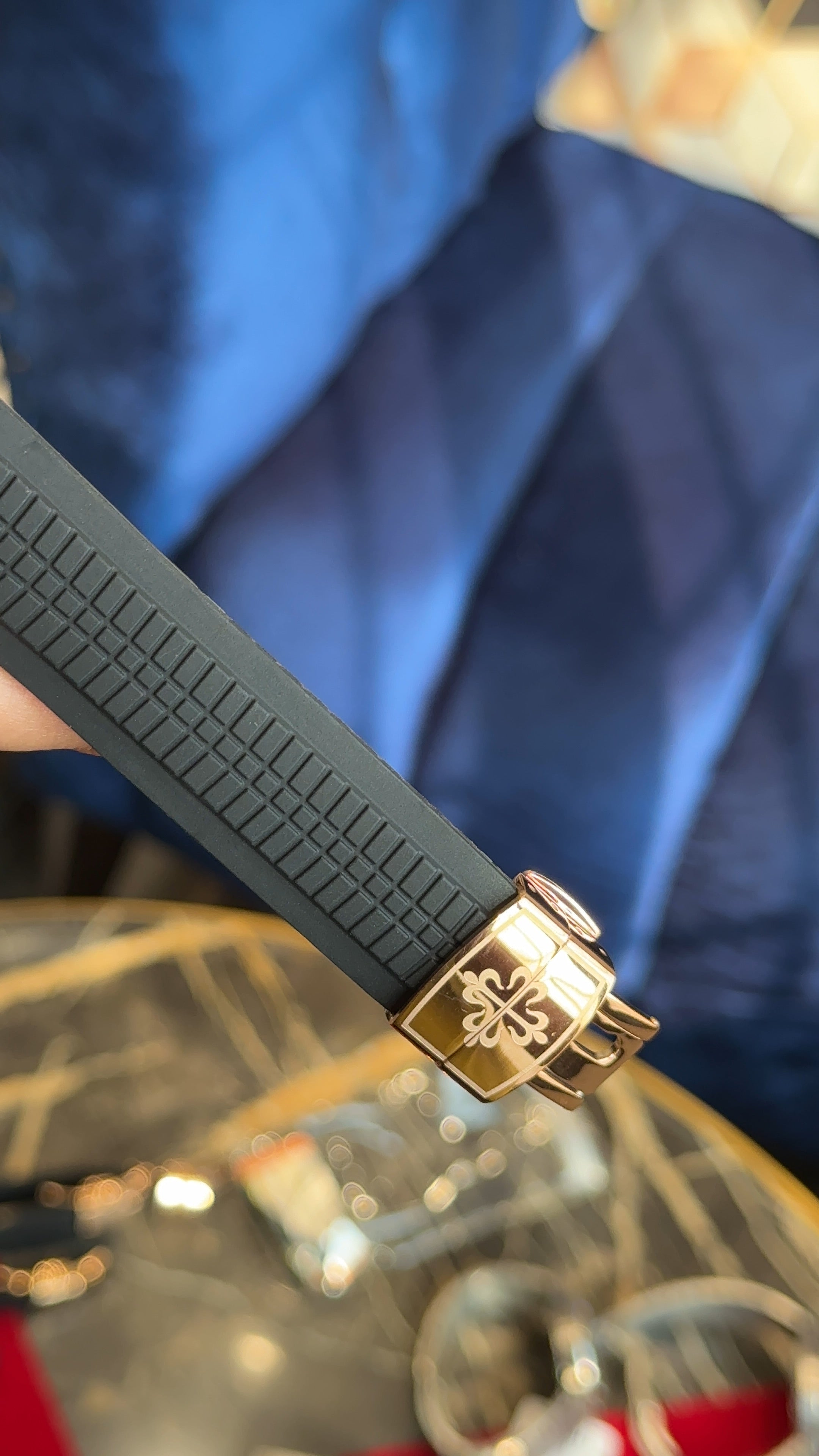 Aquanaut rose black dial black strap auto