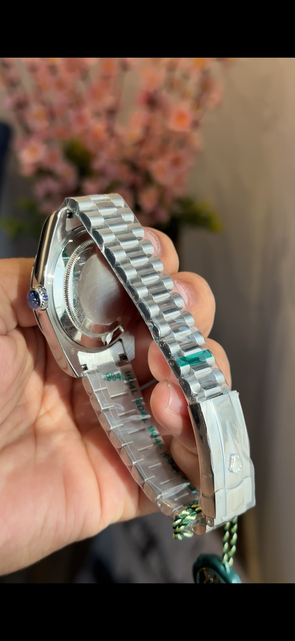 DD silver blue roman