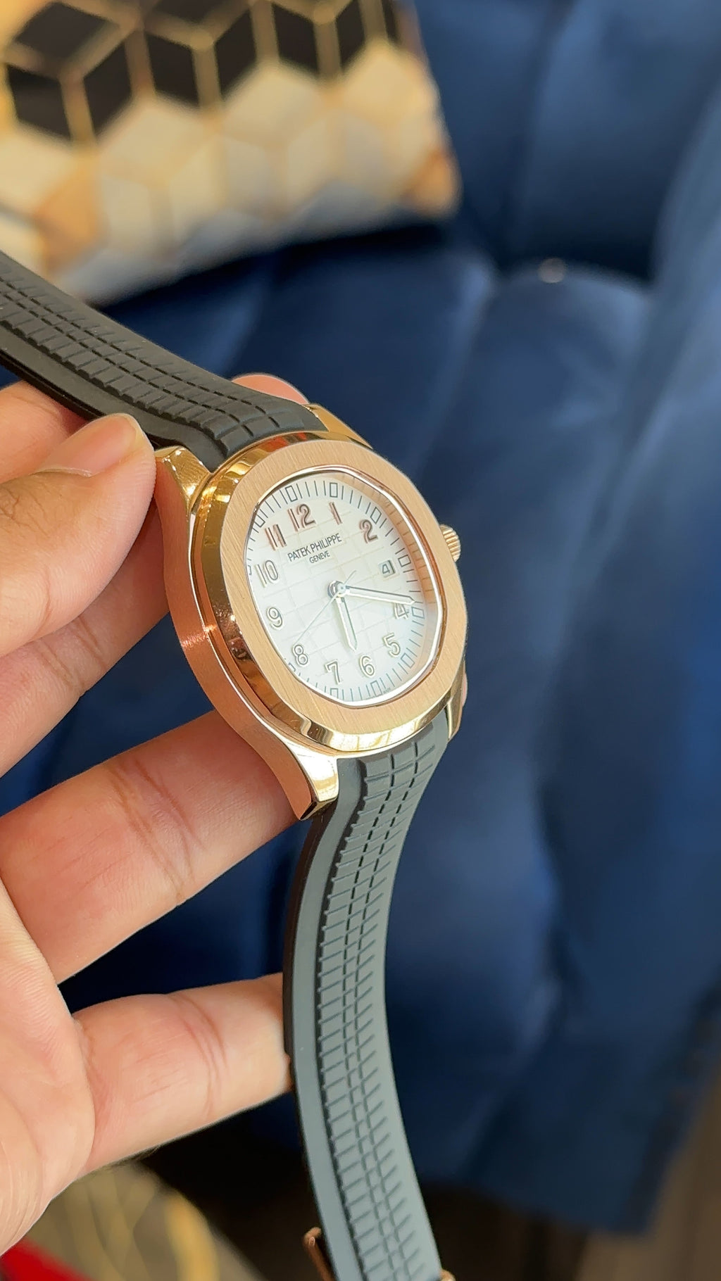 Aquanaut rose white dial black strap auto